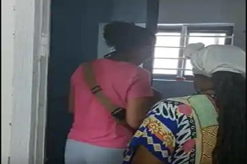 HTML5 Bootstrap Template by colorlib.com